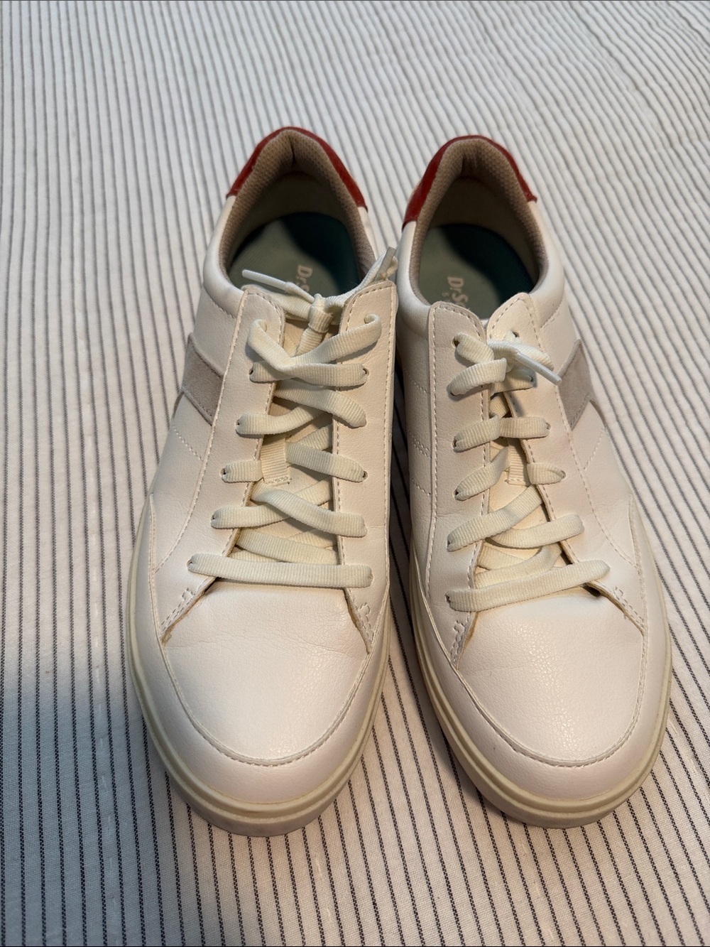 Women’s Dr Scholls Leather Lace-Up Sneakers